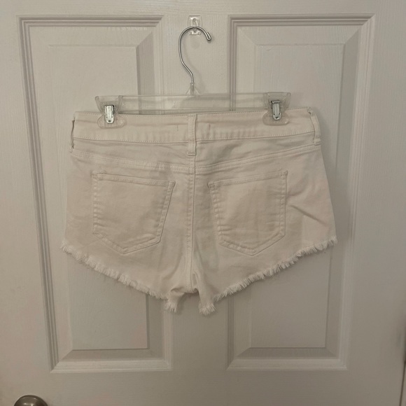 Altar’d State Distressed Jean Shorts - Picture 3 of 3